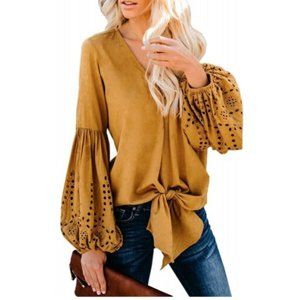 LIGHTWEIGHT TOP W/CUTOUT BALLOON SLEEVES AND TIE